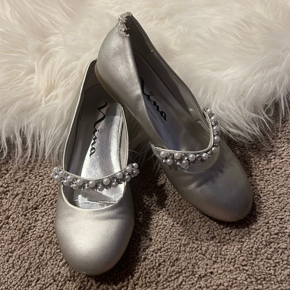 Silver Pearl Kids Dress Shoes